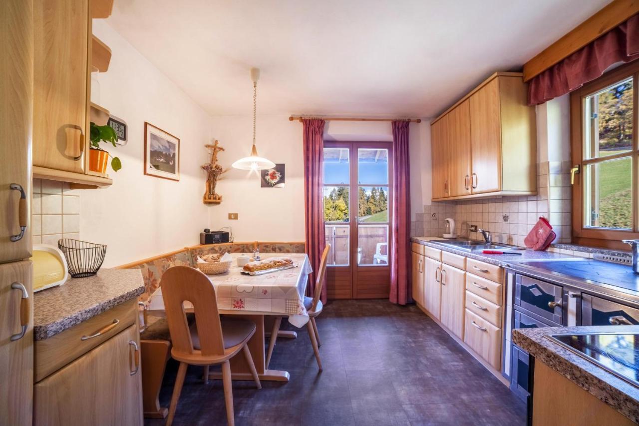 Hoferhof Apartement Bergspitze Schenna Exteriör bild